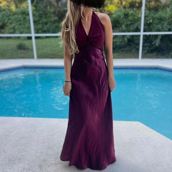 Gorgeous vintage cache burgundy silk maxi dress with halter neck - Picture 1 of 7